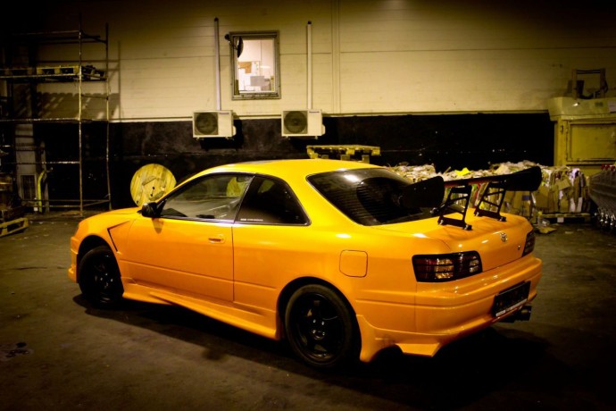 Накладки на пороги "D-Speed" Toyota Levin/Trueno (111) купить недорого с доставкой в Архангельск