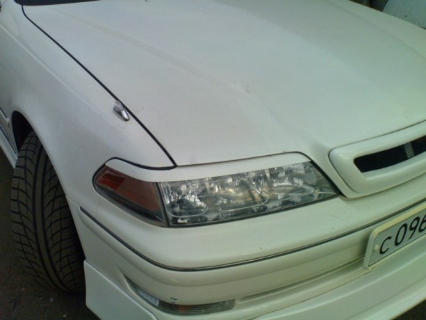 Накладки на фары (реснички) Toyota Mark II (100) купить недорого с доставкой в Архангельск
