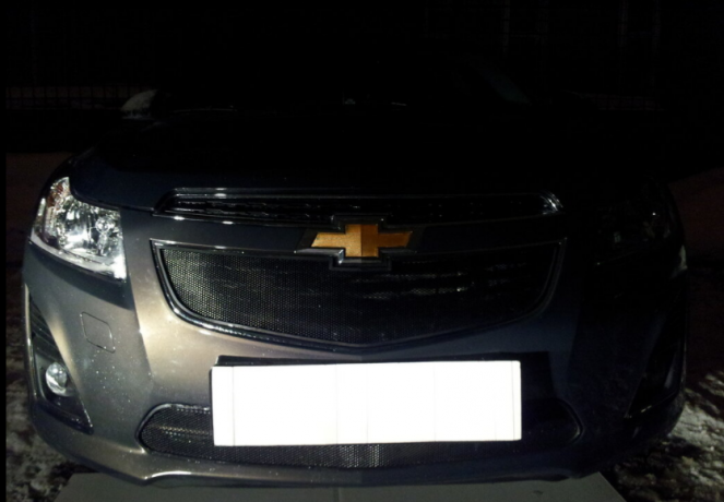 Защита радиатора "Standart" Chevrolet Cruze (2012-2015) верх, чёрная купить недорого с доставкой в Архангельск