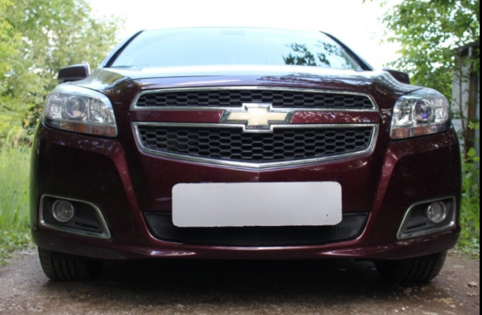 Защита радиатора "Standart" Chevrolet Malibu (2012-2015) чёрная купить недорого с доставкой в Архангельск