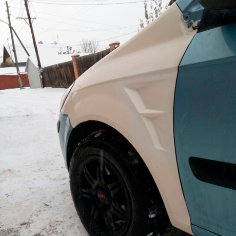 Пластиковые крылья с жабрами для Hyundai Getz рестайлинг (2004-2007 г.в.) купить недорого с доставкой в Архангельск