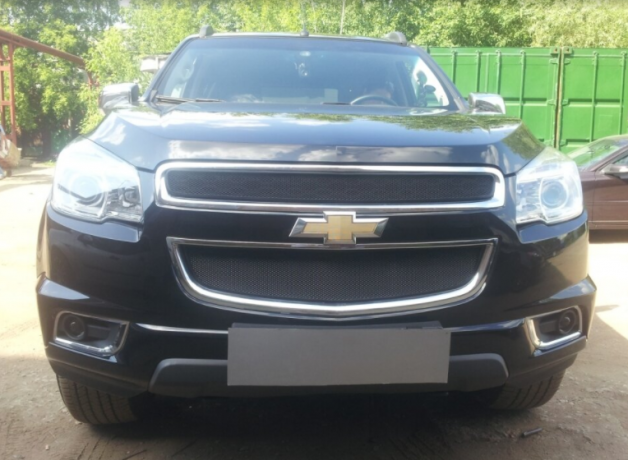 Защита радиатора "Standart" Chevrolet Trailblazer (2012-2015) чёрная купить недорого с доставкой в Архангельск