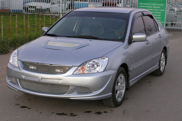 Накладки на пороги "Demo" Mitsubishi Lancer IX купить недорого с доставкой в Архангельск