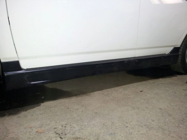 Накладки на пороги "Bomex" Toyota Corolla Runx/Allex купить недорого с доставкой в Архангельск