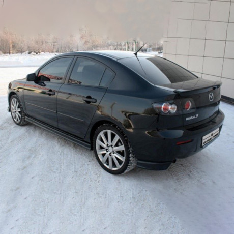 Клыки на задний бампер "GT" для Mazda 3 купить недорого с доставкой в Архангельск