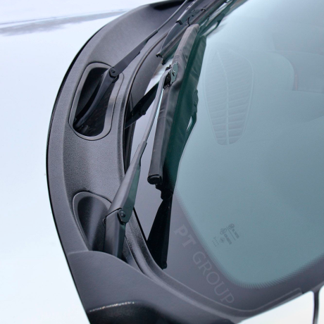 Накладка в проем стеклоочистителей (жабо) (ABS) RENAULT Duster (2012-2020 г.в.) купить недорого с доставкой в Архангельск