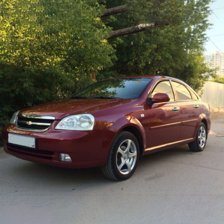 Накладки на пороги для Chevrolet Lacetti купить недорого с доставкой в Архангельск