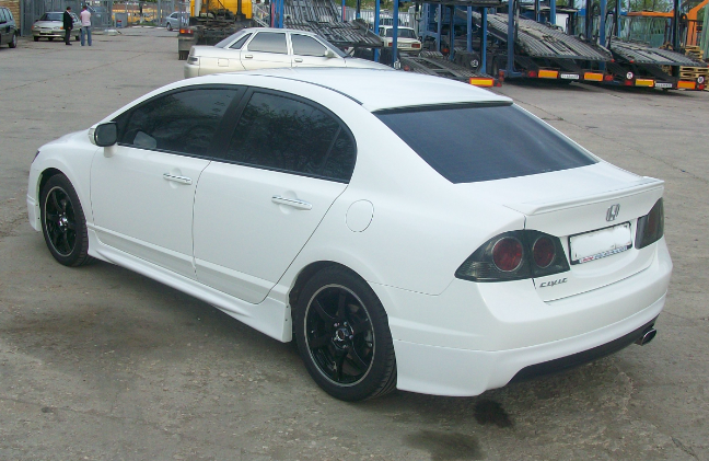 Лип спойлер для Honda Civic 4D (2006-2012) купить недорого с доставкой в Архангельск