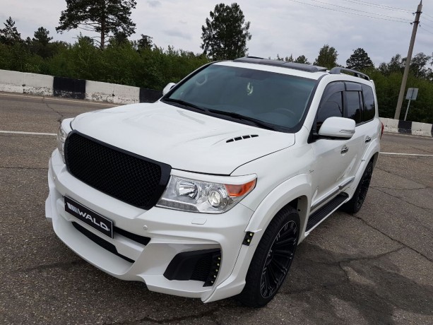 Аэродинамический обвес "Wald Black Bison" Toyota Land Cruiser 200 купить недорого с доставкой в Архангельск